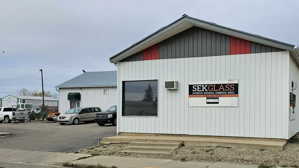 SEK Glass shop serving Kamsack and surrounding Saskatchewan communities